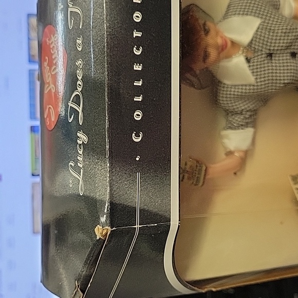 I Love Lucy Episode 30 Vitameatavegmin Barbie 1997 Mattel - Picture 2 of 14